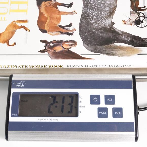 The Ultimate Horse Book Hardcover Elywn Hartley Edwards Pony Stallion Animal - Picture 8 of 8